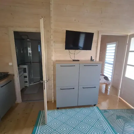 Domki Przy Marinie Wapnica 6 Km Od Miedzyzdrojow Exterior foto